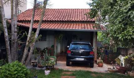 Casa 2 quartos Casa de Rua com 3 Quarto(s) e 2 banheiro(s) à Venda, 100 por R$ 360.000 no setor Residencial Dezopi VN26447