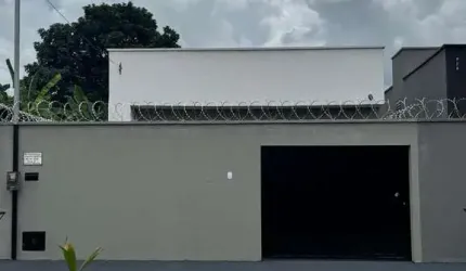 Casa setor marista trindade (Valdenir) Casa de Rua com 1 Quarto(s) e 2 banheiro(s) à Venda, 75 por R$ 265.000 no setor Setor Jardim Marista AD27347