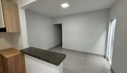 Casa Santa Fé  Casa de Rua com 2 Quarto(s) e 2 banheiro(s) à Venda, 69.72 por R$ 253.000 no setor Residencial Santa Fé IN27489