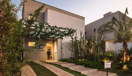 Ágio Casa Sobrado em Condomínio - FGR - Jardins Cannes Casa em Condomínio com 4 Quarto(s) e 4 banheiro(s) à Venda, 150 por R$ 1.146.600 no setor Jardins Cannes TA28004
