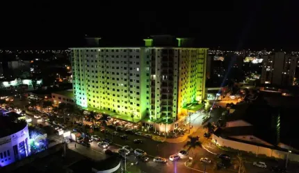 Vendo Flat de 1 Quarto em Caldas Novas no Thermas Boulevard Suítes Apartamento com 1 Quarto(s) e 2 banheiro(s) à Venda, 32 por R$ 180.000 no setor Do Turista VN28167