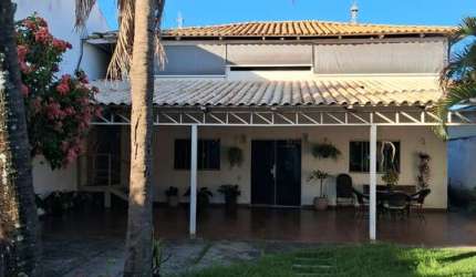 Vende-se uma Casa - Parque Trindade 2 Setor Parque Trindade - Aparecida de Goiânia  Casa de Rua com 2 Quarto(s) e 4 banheiro(s) à Venda, 360 por R$ 580.000 no setor Parque Trindade II ST28119