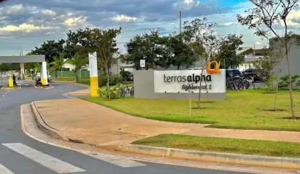 Condominio Terras Alpha 2 Lote à Venda, 305.4 por R$ 180.000 no setor Terras Alpha Residencial 2 IN26469