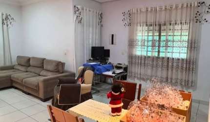 Casa Térrea Morada do Bosque/ Ponta Kayana  Casa de Rua com 3 Quarto(s) e 3 banheiro(s) à Venda, 220 por R$ 550.000 no setor Setor Morada do Bosque IN28493