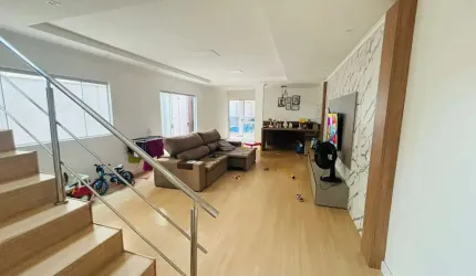 Sobrado 3 suítes no Jardim Atlântico Sobrado com 3 Quarto(s) e 4 banheiro(s) à Venda, 178.59 por R$ 845.000 no setor Jardim Atlântico FL28590