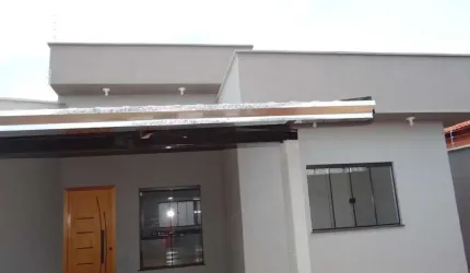 CASA DE RUA Casa de Rua com 2 Quarto(s) e 2 banheiro(s) à Venda, 84 por R$ 250.000 no setor Setor Sul VN26718
