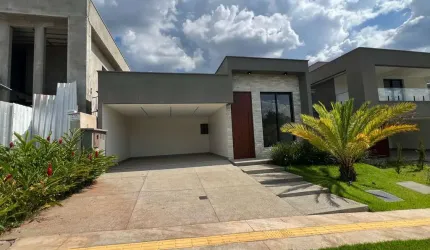 Casa Térrea  - Jardins Barcelona Casa em Condomínio com 3 Quarto(s) e 4 banheiro(s) à Venda, 157.69 por R$ 1.250.000 no setor Jardins Barcelona FL27649