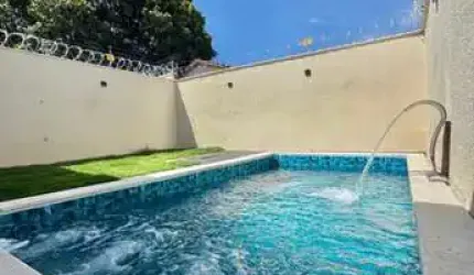 Casa Vila Oliveira Casa de Rua com 3 Quarto(s) e 3 banheiro(s) à Venda, 124 por R$ 650.000 no setor Setor Pontal Sul IN28777