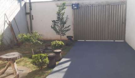 CASA 2Q RESIDENCIAL PETRÓPOLIS  Casa de Rua com 2 Quarto(s) e 1 banheiro(s) à Venda, 120 por R$ 340.000 no setor Setor Central VN23206