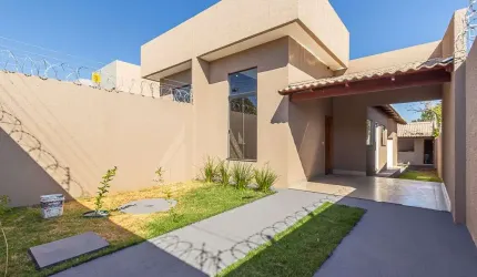 Casa 3 quartos com suíte churrasqueira porcelanato quintal Casa de Rua com 3 Quarto(s) e 2 banheiro(s) à Venda, 102 por R$ 359.900 no setor Vila Oliveira IN29509
