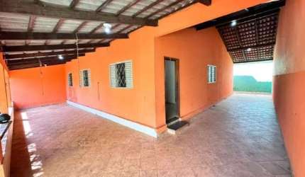 CASA 3 QUARTOS 180M2 - PARQUE TRINDADE (MCMV) Casa de Rua com 3 Quarto(s) e 2 banheiro(s) à Venda, 180 por R$ 430.000 no setor Parque Trindade AD29528