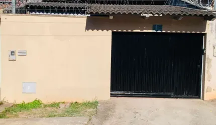 Casa Residencial Itaipu Casa de Rua com 2 Quarto(s) e 3 banheiro(s) à Venda, 85 por R$ 265.000 no setor Residencial Itaipú AU30027