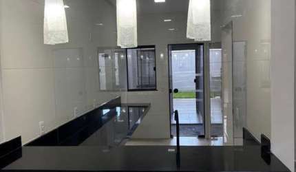 CASA DE RUA  Casa de Rua com 3 Quarto(s) e 2 banheiro(s) à Venda, 180 por R$ 690.000 no setor Jardim Balneario Meia Ponte VN30305