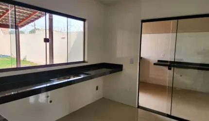 Casa 2 quartos porcelanato churrasqueira  Casa de Rua com 2 Quarto(s) e 2 banheiro(s) à Venda, 98 por R$ 323.900 no setor Vila Oliveira IN29508