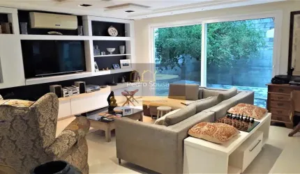 Casa para Venda em Balneário Camboriú, Praia dos Amores, 5 dormitórios, 3 suítes, 4 banheiros, 5 vagas