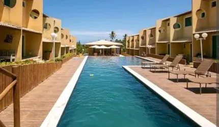 Village com 3 dormitórios à venda, 75 m² por R$ 550.000,00 - Imbassai - Mata de São João/BA