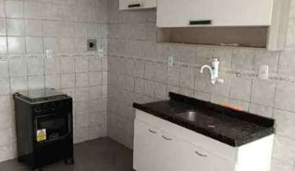 Apartamento com 2 dormitórios para alugar, 50 m² por R$ 3.000,00/mês - Politeama - Salvador/BA