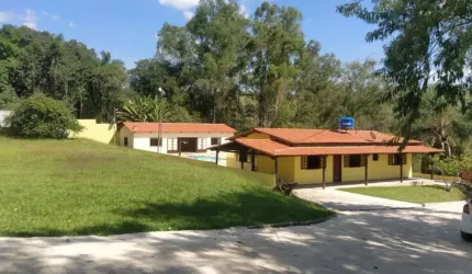 Sítio a venda em Conselheiro Lafaiete/MG