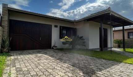 CASA À VENDA COM 3 DORMITÓRIOS NO BAIRRO JARDIM IRACEMA