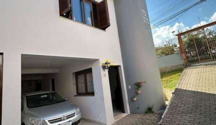 SOBRADO  À VENDA COM 3 DORMITÓRIOS NO BAIRRO INTERLAGOS