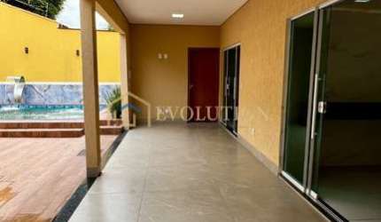 Casa à venda no bairro Conjunto Santa Fé - Aparecida de Goiânia/GO