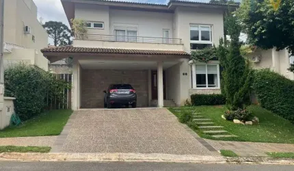 Fantástico Sobrado no Condomínio Quintas do Lago em Jundiaí, 249m² de construção e 364m² de terreno, com 3 suítes, 3 salas, moveis planejados, 4 vagas