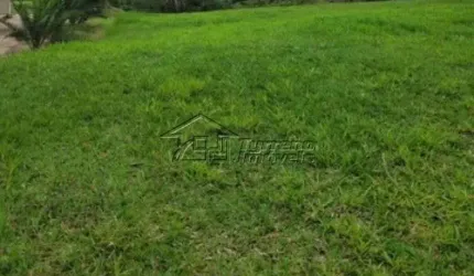 Terreno em condomínio fechado de alto padrão em Jacareí - SP