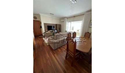 Apartamento no Bairro Vila Ema