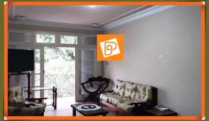 Centro, Petrópolis, RJ- Apartamento &#224; venda com 3 quartos sem vaga.
