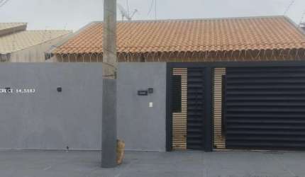 Casa para Venda em Campo Grande, Santo Antônio, 3 dormitórios, 1 suíte, 1 banheiro, 2 vagas