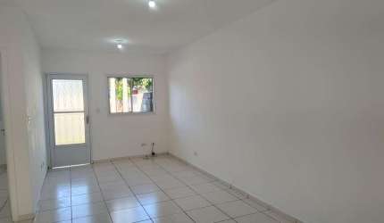Casa em Condomínio para Locação em Holambra, Condomínio Vila das Tulipas, 2 dormitórios, 1 banheiro