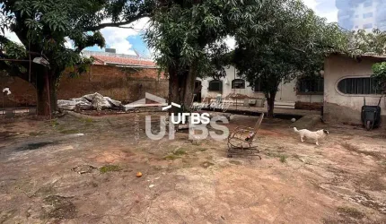 TERRENO COMERCIAL EM AVENIDA PRINCIPAL