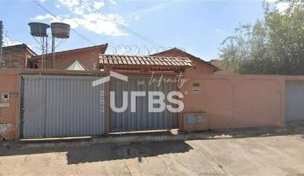 Terreno espaçoso de 375m² no Parque Real