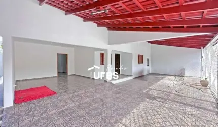 Casa 3 qtos a venda no Parque Amazônia.