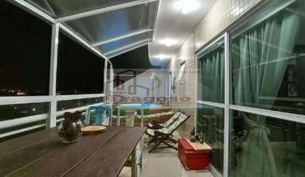 Cobertura de 3 Quartos no Braga, Cabo Frio-RJ: 3 Suítes, 5 Banheiros, 2 Vagas de Garagem