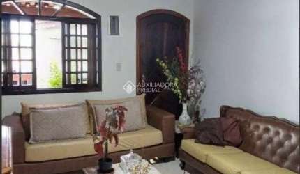 Casa para Venda em São Bernardo do Campo, Jordanópolis, 2 dormitórios, 2 banheiros, 2 vagas