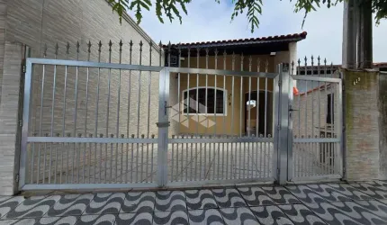 CASA 03 DORMITÓRIOS, 02 VAGAS, CRURRASQUEIRA, 400 METROS DA PRAIA. SOLEMAR, PRAIA GRANDE SP.