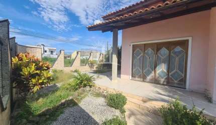 Casa para Locação em Balneário Piçarras, Itacolomi, 2 dormitórios, 1 suíte, 2 banheiros, 3 vagas