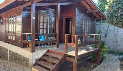 Casa em Santa Quiteria  -  Curitiba