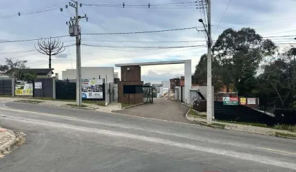 Terreno Condomínio em Santa Cândida  -  Curitiba