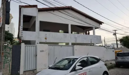 Casa para Locação em João Pessoa, Aeroclube, 3 dormitórios, 2 suítes, 3 banheiros, 3 vagas