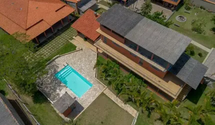 vende-se Maravilhosa chácara formada em Biritiba Ussu