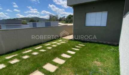 Casa com 2 quartos à venda na Rua Waldemar Helena, Vila Santa Helena, Atibaia, 52 m2 por R$ 320.000