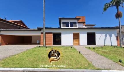 Casa Alto Padrão para Venda em Santana de Parnaíba no bairro Alphaville