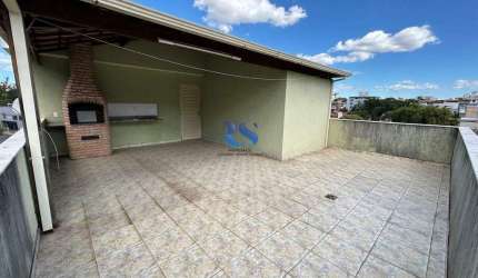 Compre cobertura de três quartos no Bairro Santa Mônica em Belo Horizonte/MG