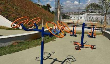 Alugue Apartamento no Bairro Felixlândia/Justinopolis 02 Quartos e Condomínio com Lazer Completo