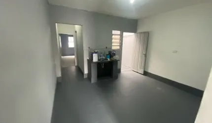 CASA TÉRREA NA VILA FLORESTA EM SANTO ANDRÉ