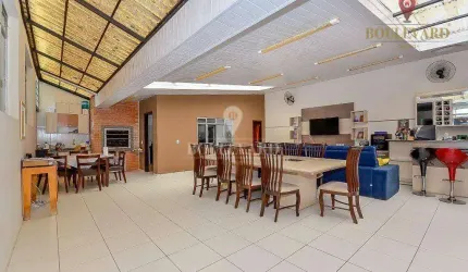 Casa à venda, 351 m² por R$ 1.100.000,00 - Cajuru - Curitiba/PR