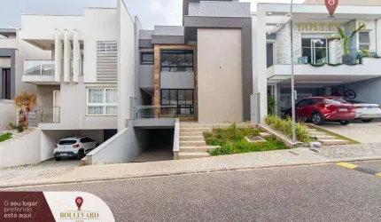 Casa no Boulevard Previllege com 3 suítes à venda, 320 m² por R$ 2.880.000 - Uberaba - Curitiba/PR