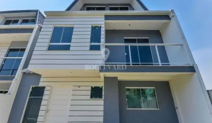 Sobrado com 4 dormitórios à venda, 180 m² por R$ 750.000,00 - Cajuru - Curitiba/PR